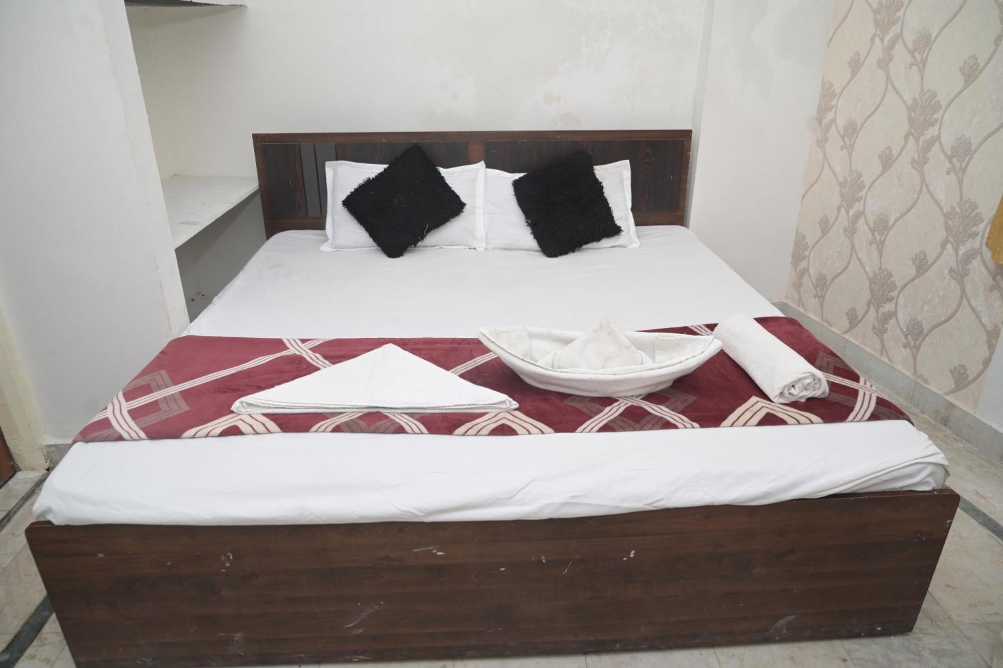 Rk Hotel Rooms Rāipur المظهر الخارجي الصورة