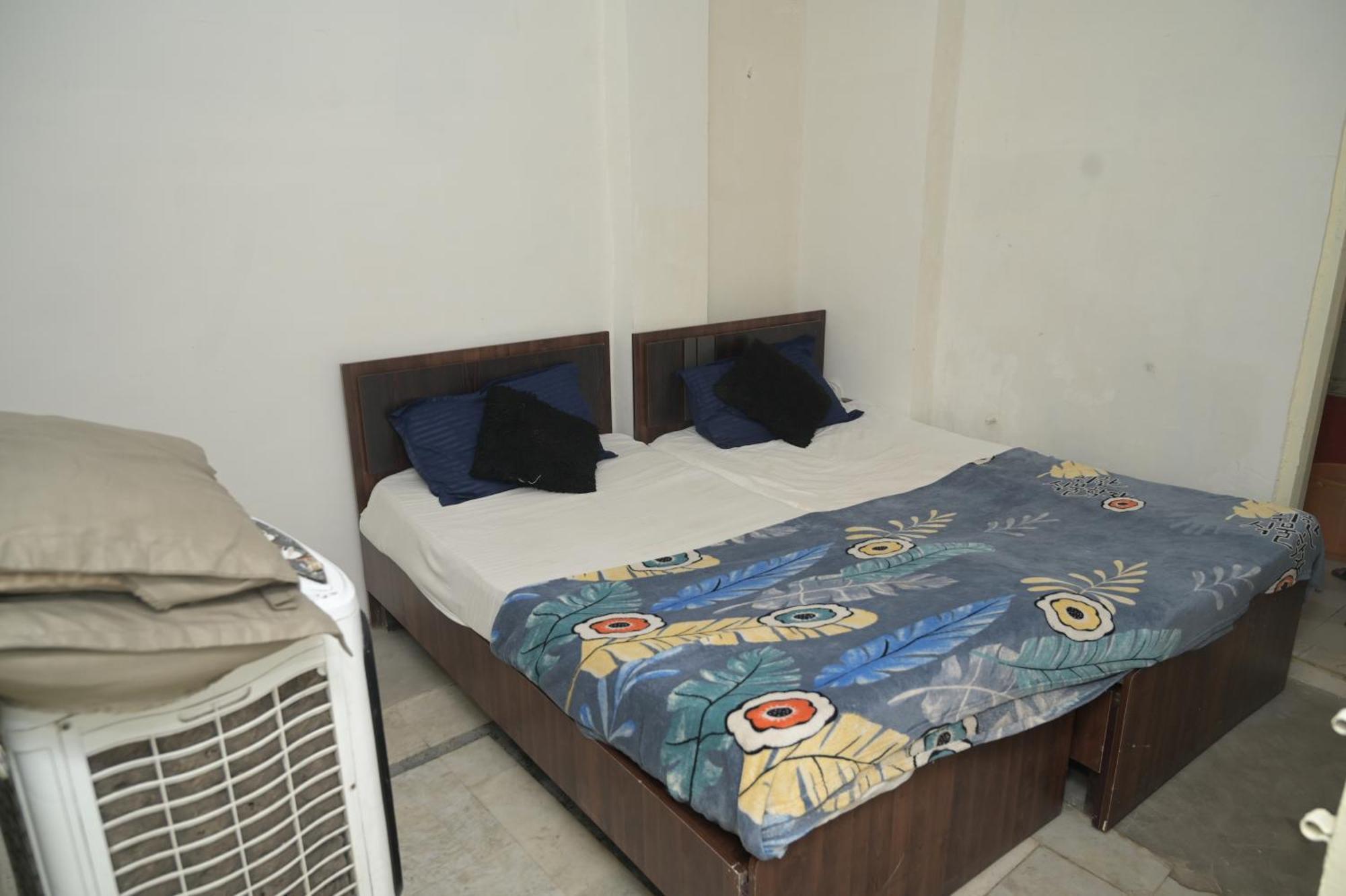 Rk Hotel Rooms Rāipur المظهر الخارجي الصورة