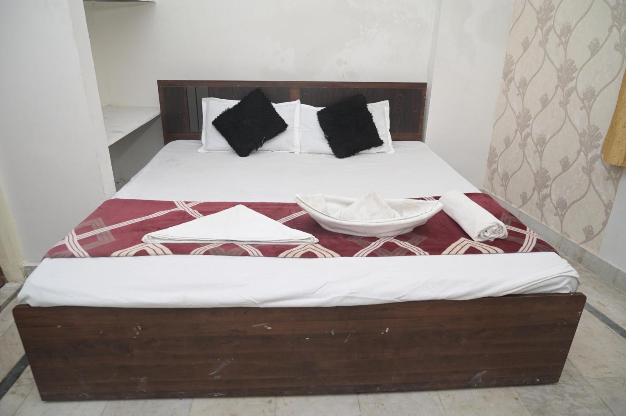 Rk Hotel Rooms Rāipur المظهر الخارجي الصورة