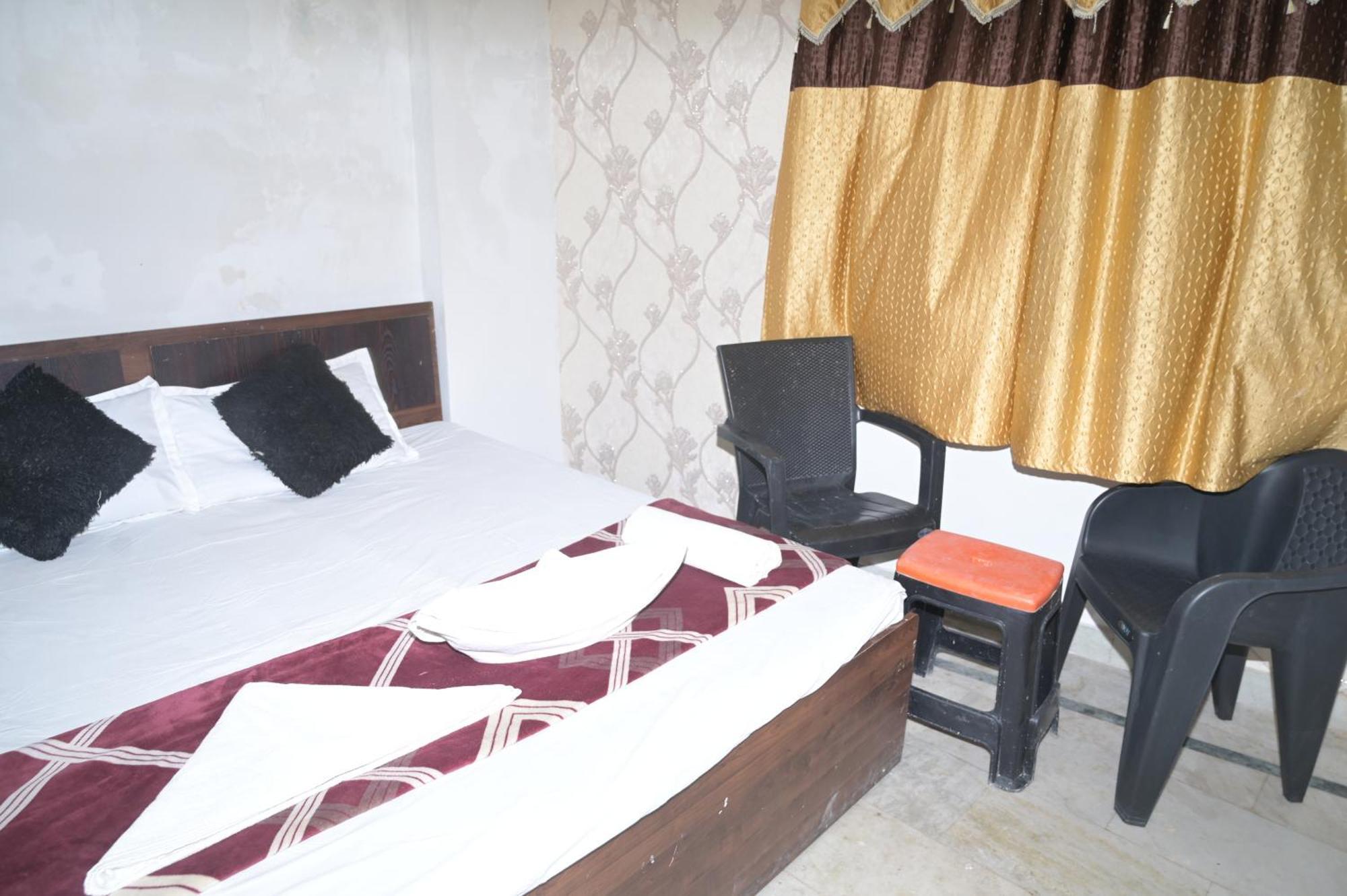 Rk Hotel Rooms Rāipur المظهر الخارجي الصورة